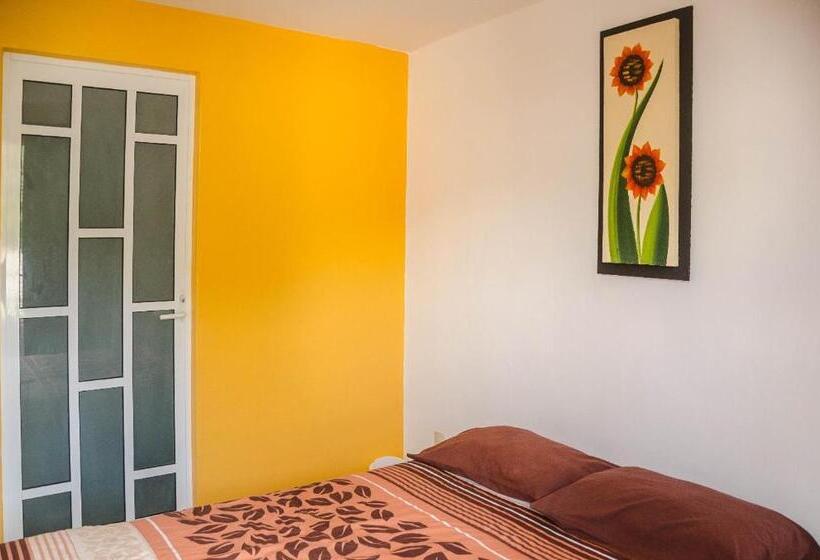 آپارتمان 1 خوابه با بالکن, Hospedaje Casa Verde