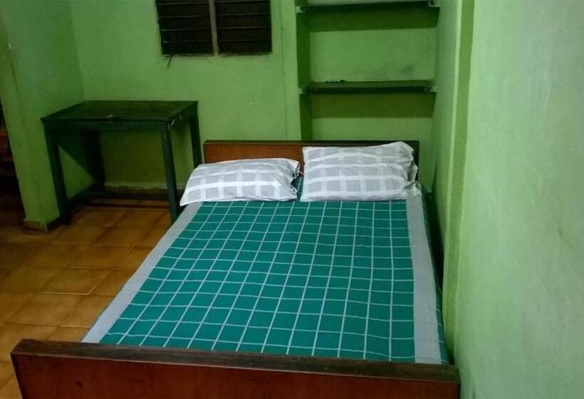 经济型三人房间, Xavier Guest House