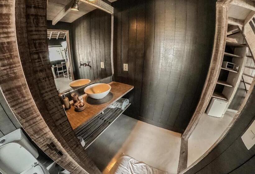 Family Suite, Depraiabrasil
