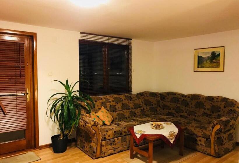 اتاق استاندارد سه تخته با بالکن, Casa Genesini