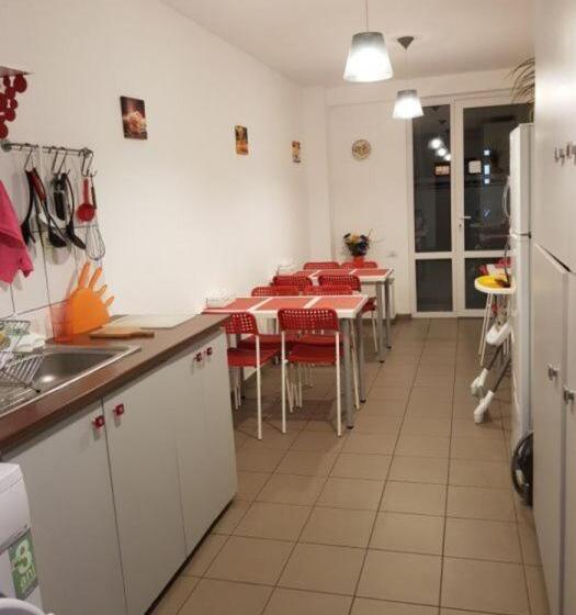 וילת סופריור, חדר שינה 1, Sunny Family Vila Constanta