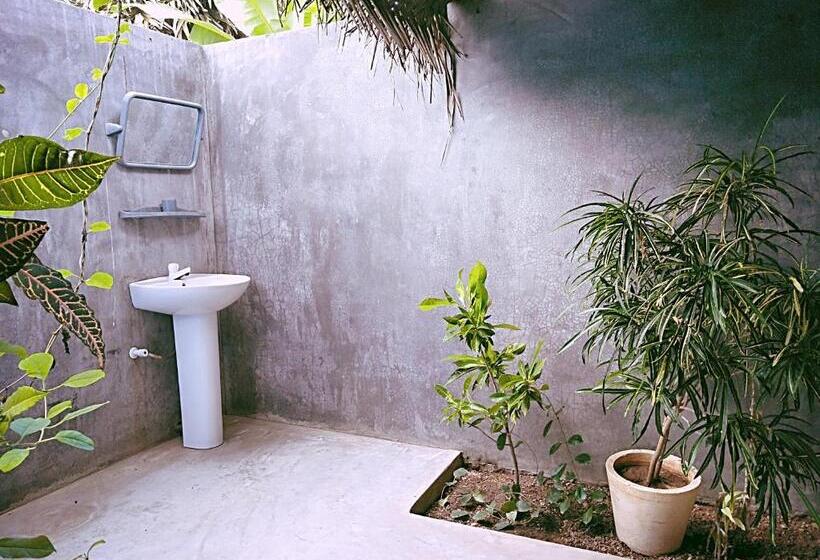 Bungalow Familiar, Bella Nilaveli Beach