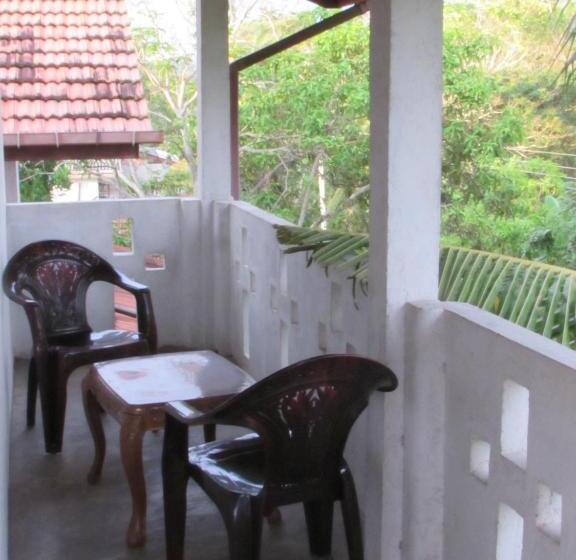 اتاق استاندارد, Rainbow Guest House