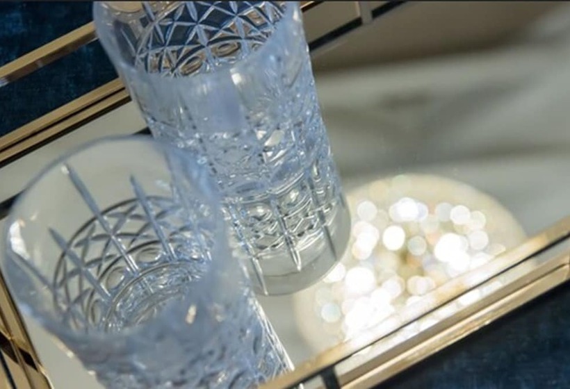 اتاق پرمیوم, Halo Boutique