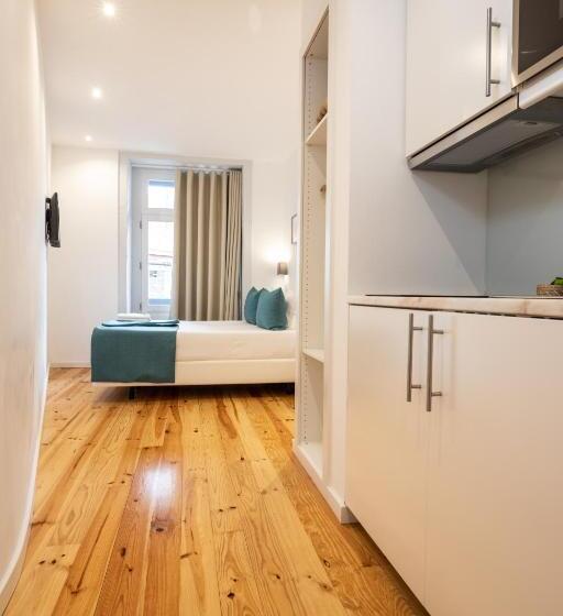 استودیو استاندارد با بالکن, Mystay Porto Batalha