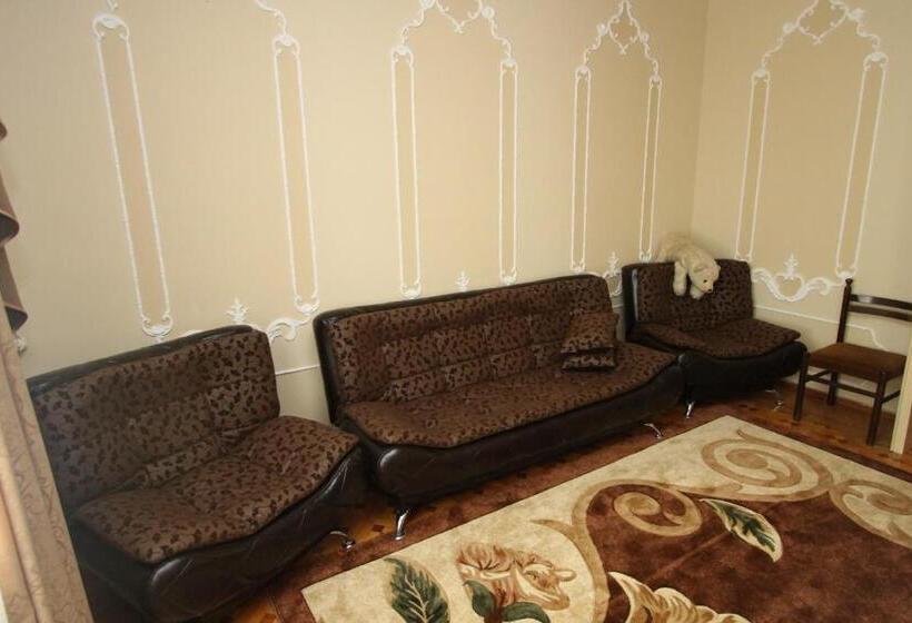 اتاق استاندارد, Guesthouse Goliati
