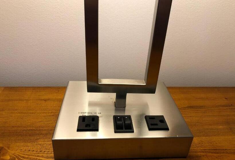 带2个双人床的标准工作室, Chase Country Inn
