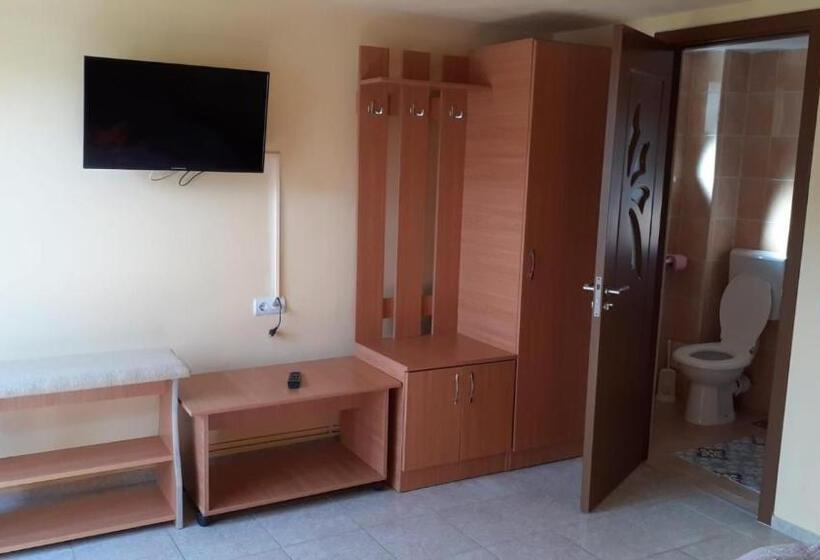 Номер Стандарт Трехместный, Casa Raisa & Maria