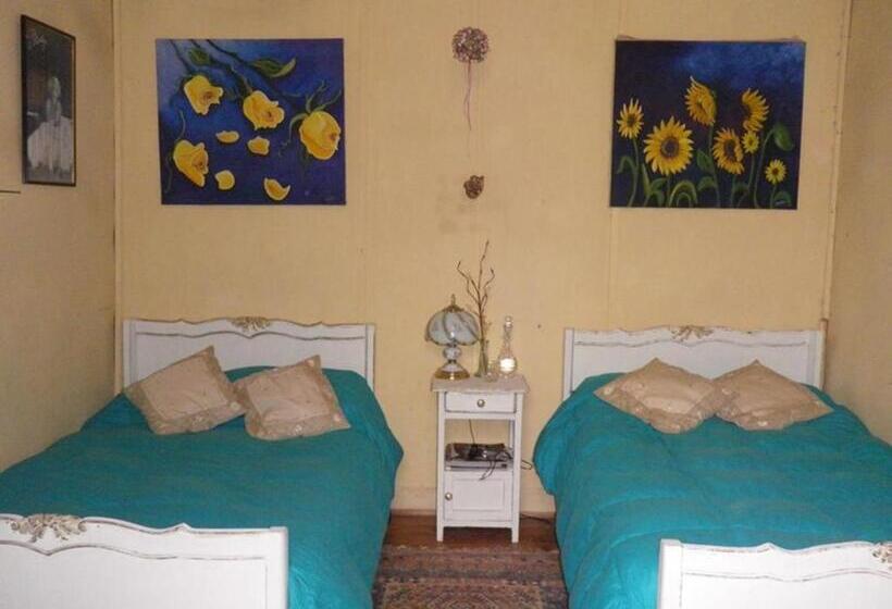 Номер Стандарт, Hostal Renoir