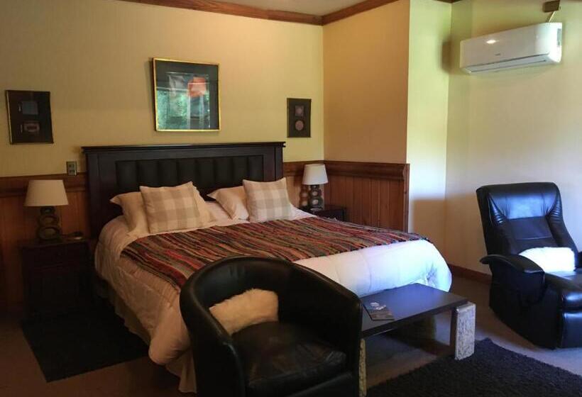 발코니가 있는 스위트, Merken Bed & Breakfast