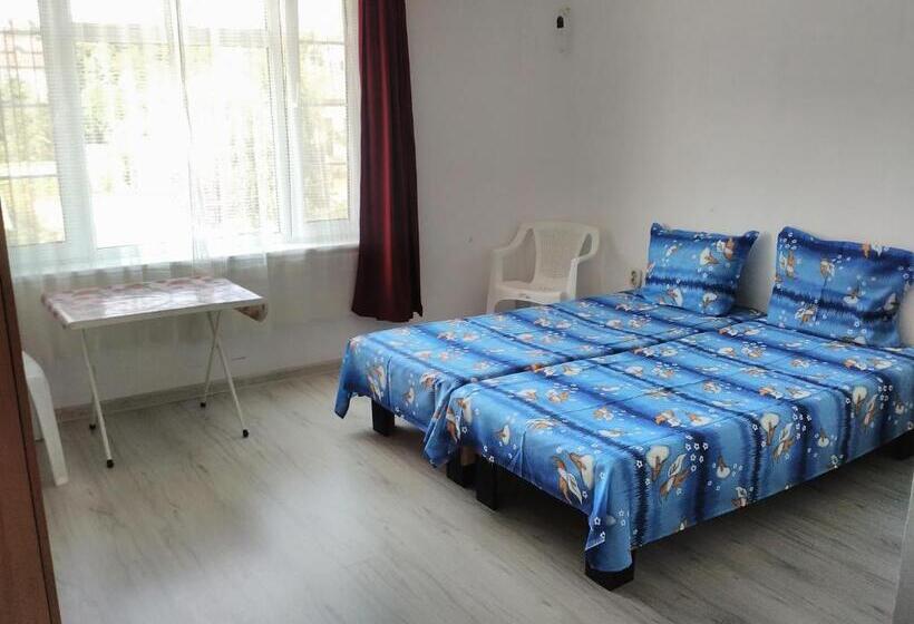 Номер Комфорт, Prima Guest House 2