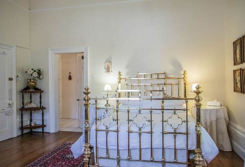Номер Стандарт, Buiten Verwagten Guest House