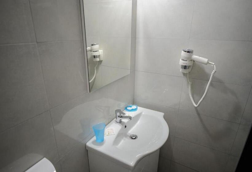 اتاق لوکس, Casa On