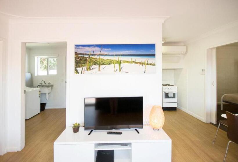 Апартаменты 3 Спальни, Archipelago Apartments Esperance
