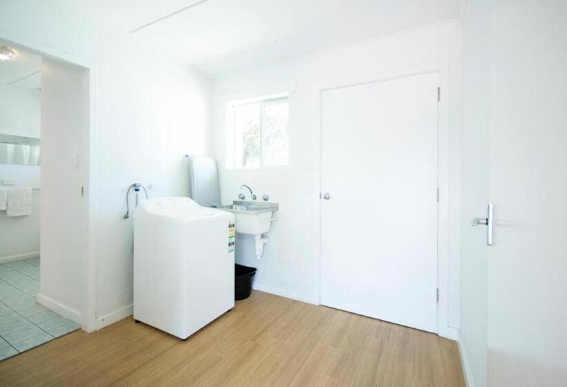 Апартаменты 3 Спальни, Archipelago Apartments Esperance