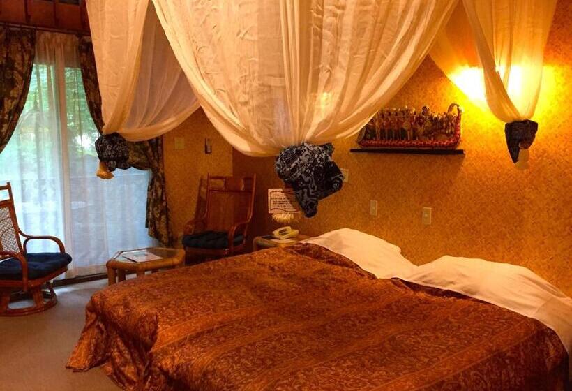 Трехместный Номер Deluxe, Estivant Club