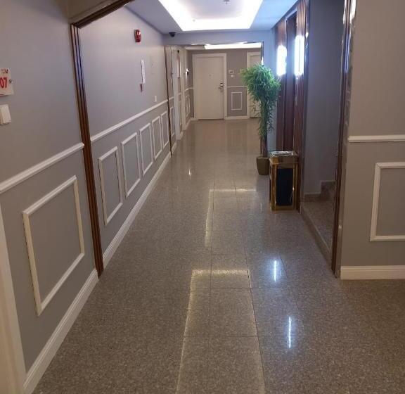 スタンダードルーム, Vision Apartment