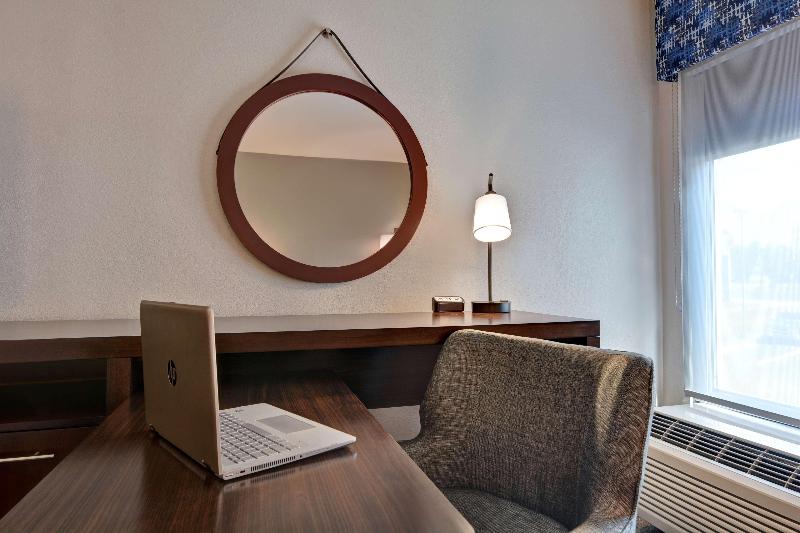 סוויטה מותאמת לאדם עם מוגבלויות, Comfort Suites  South Austin