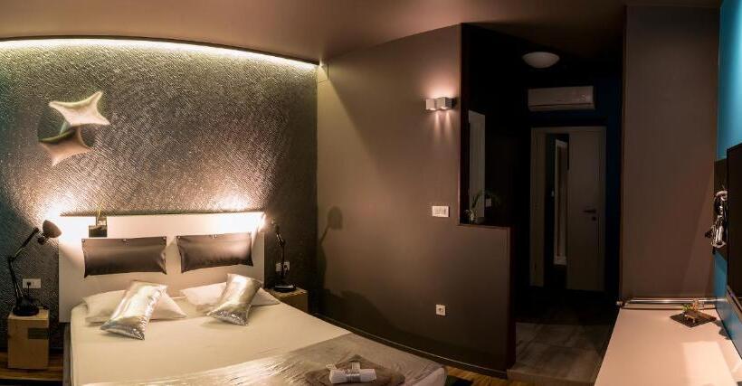 חדר דלוקס, Design B&b Bacvice Arti