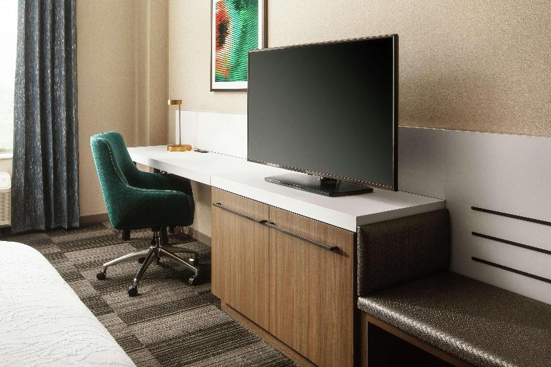 חדר סטנדרט עם מיטת קינג, Hilton Garden Inn Sacramento Airport Natomas
