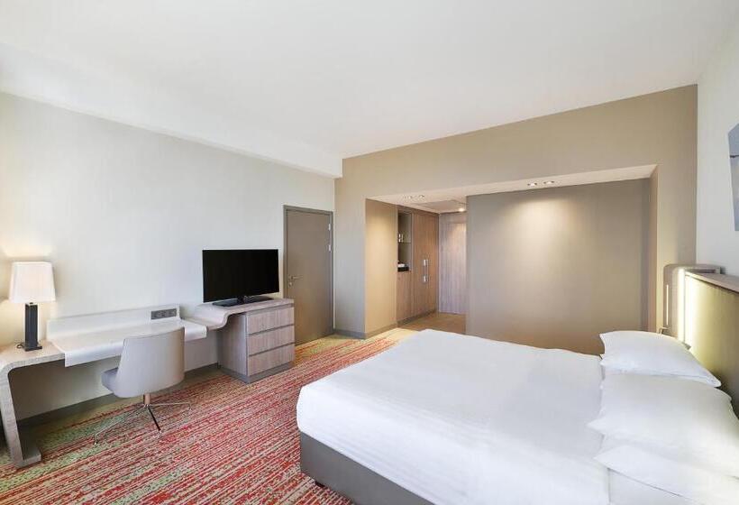 חדר דחוקס עם מיטת קינג, Park Mall Hotel & Conference Center