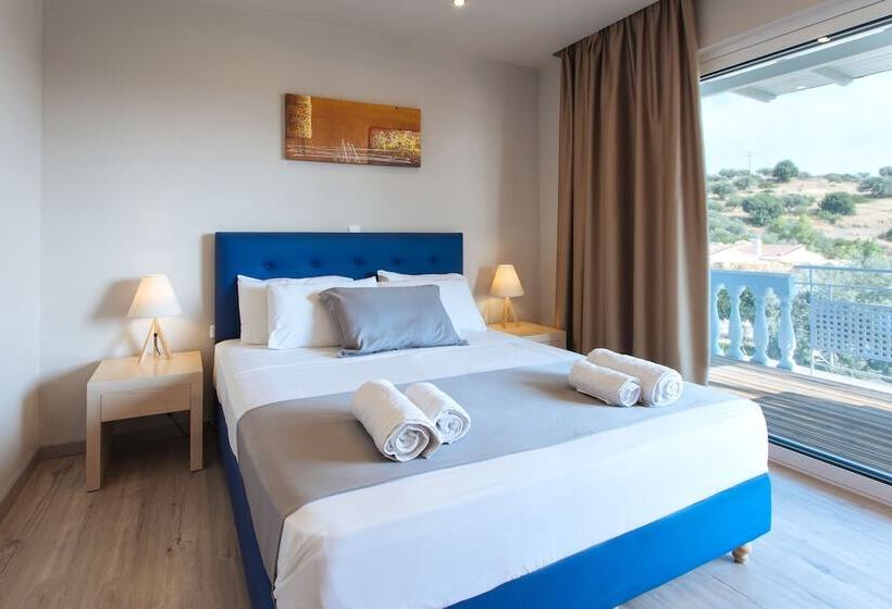 غرفة ديلوكس رباعية, Sunny Place Resort