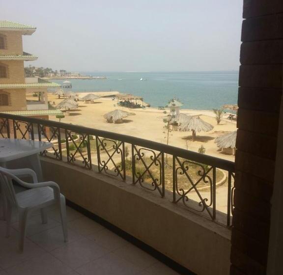 آپارتمان 1 خوابه با چشم‌انداز دریا, Fanara Apartments Armed Forces