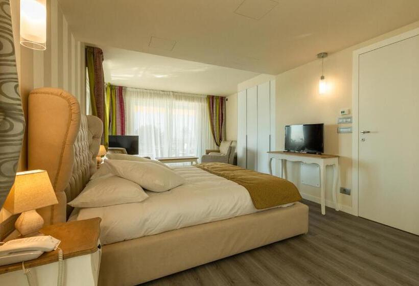 Junior Suite Vue Mer, La Dolce Vita