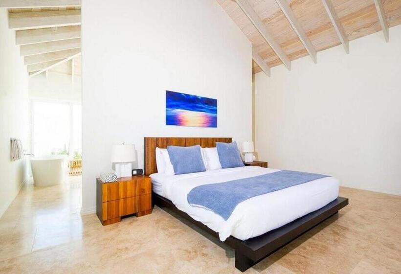ویلای 1 خوابه, Sailrock South Caicos   Island Hop Flight Included