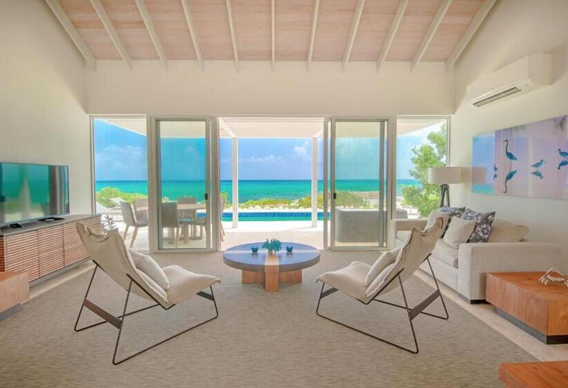 سوییت, Sailrock South Caicos   Island Hop Flight Included