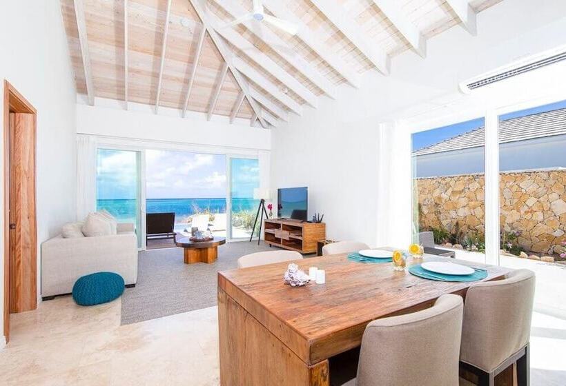 ویلا دلوکس 2 خوابه, Sailrock South Caicos   Island Hop Flight Included