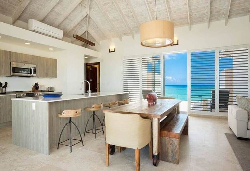 ویلای 2 خوابه, Sailrock South Caicos   Island Hop Flight Included
