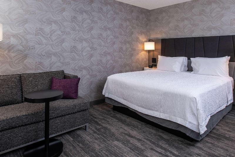 Стандартный Номер Кровать Кинг, Hampton Inn & Suites Winstonsalem Downtown