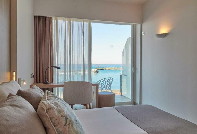 海景标准间带阳台, Bq Aguamarina Boutique