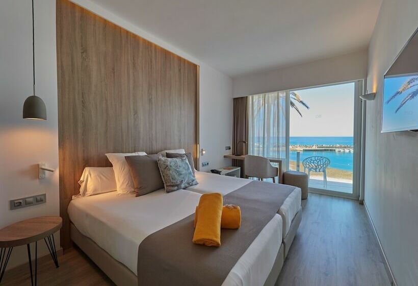 海景标准间带阳台, Bq Aguamarina Boutique