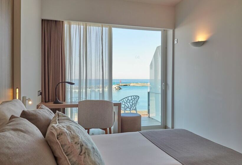 海景标准间带阳台, Bq Aguamarina Boutique