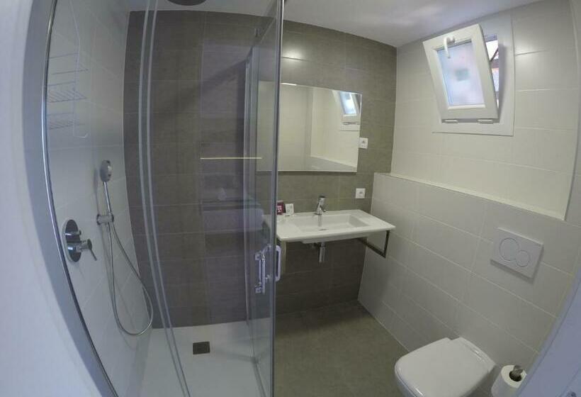 舒适三人间, Welikehotel Fenix