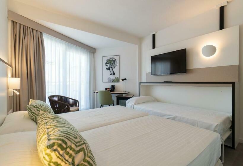 Номер Стандарт с Балконом, Medplaya Hotel Regente