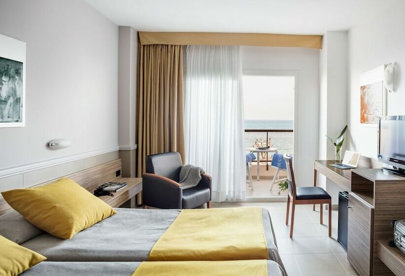 اتاق پریمیوم چهارنفره, Aqua Hotel Promenade & Spa 4sup
