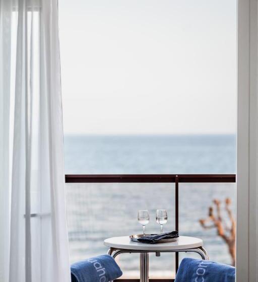 اتاق پریمیوم چهارنفره, Aqua Hotel Promenade & Spa 4sup