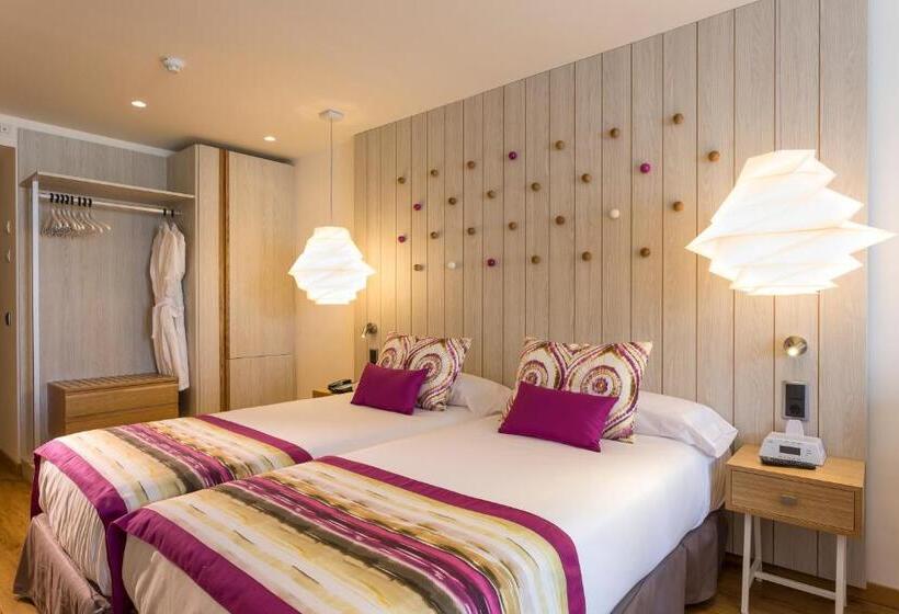 غرفة قياسية متصلة, Grand Palladium White Island Resort & Spa