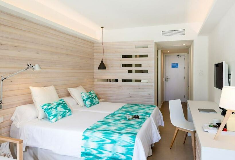 Номер Стандарт, Fergus Style Palmanova - Adults Only