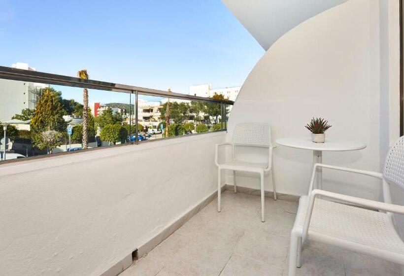 Номер Стандарт, Globales Torrenova - Adults Only