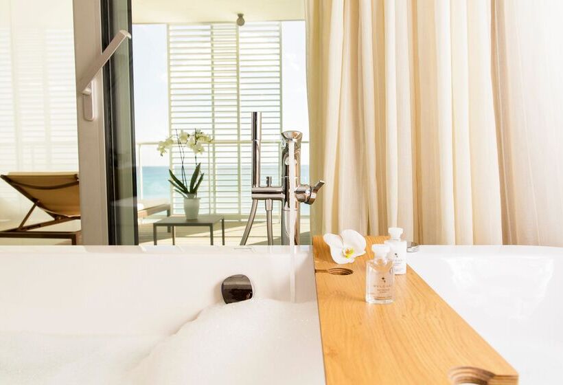 Junior Suite Vue Mer, Pure Salt Garonda  Adults Only