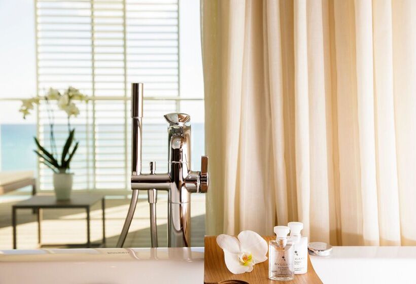 Junior Suite Vue Mer, Pure Salt Garonda  Adults Only