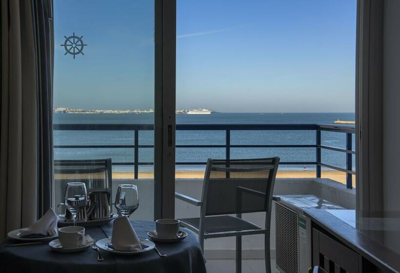 オーシャンビュースタンダードルーム, Puertobahia & Spa