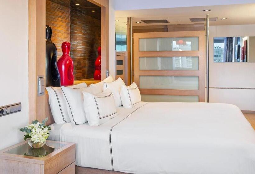 Premium room with view, Melia Madrid Princesa