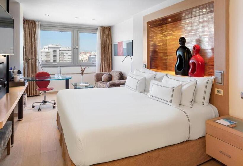 Premium room with view, Melia Madrid Princesa