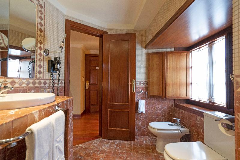 Полулюкс, Laguna Nivaria Hotel & Spa
