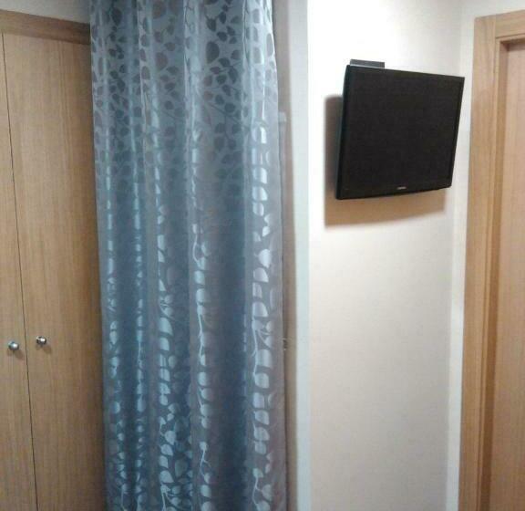 스탠다드 룸, Hostal Bisbal Only Adults No Ac
